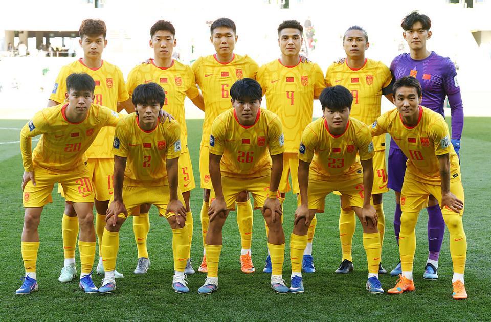 龙珠直播官网-国足尴尬！FIFA排名被泰国反超 跌至亚足联第15位 被巴勒斯坦紧追